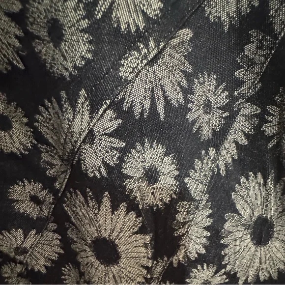 Piper and Scoot The Cressida Sunflower Woven Midi Dress - Picture 6 of 10